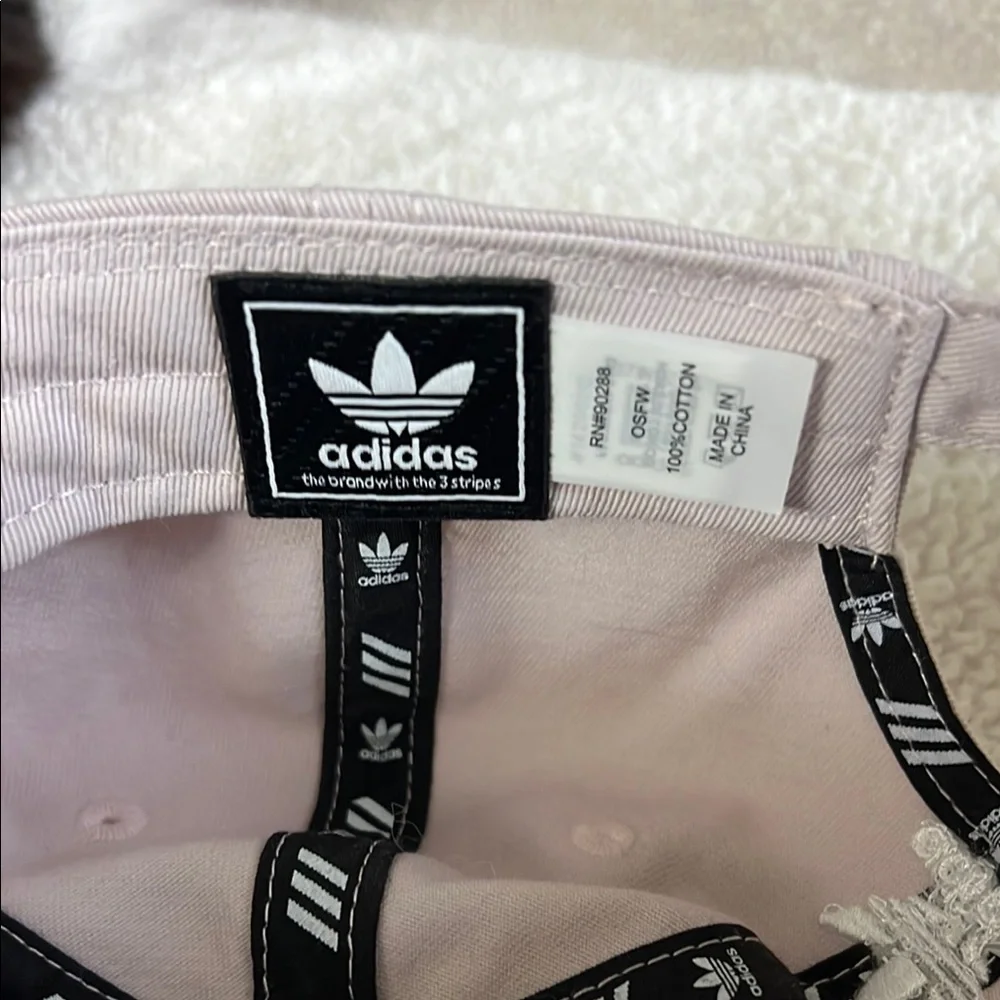 Adidas lilac Cap